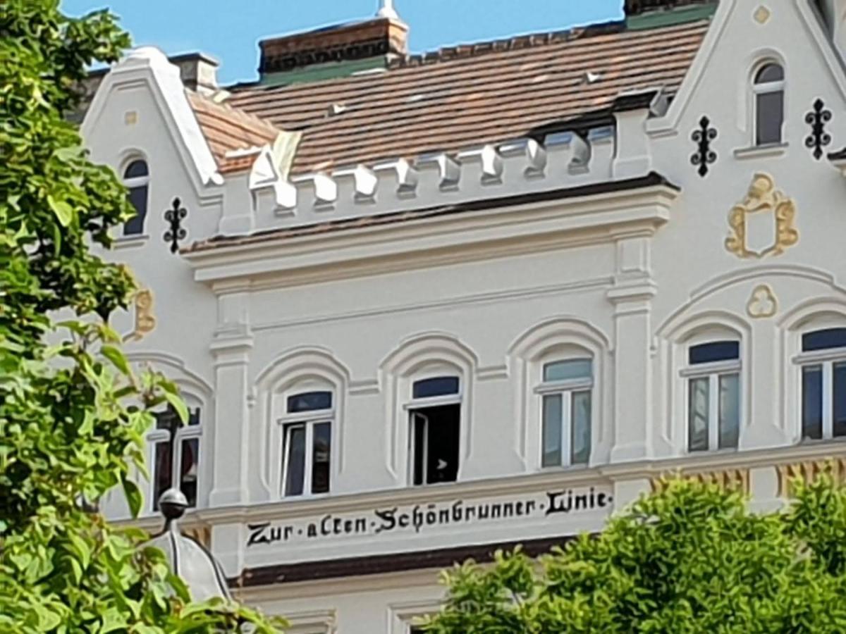 Mauthaus Schoenbrunn Vienna Luaran gambar
