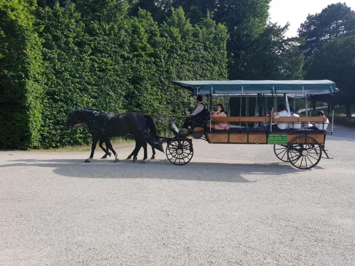Mauthaus Schoenbrunn Vienna Luaran gambar